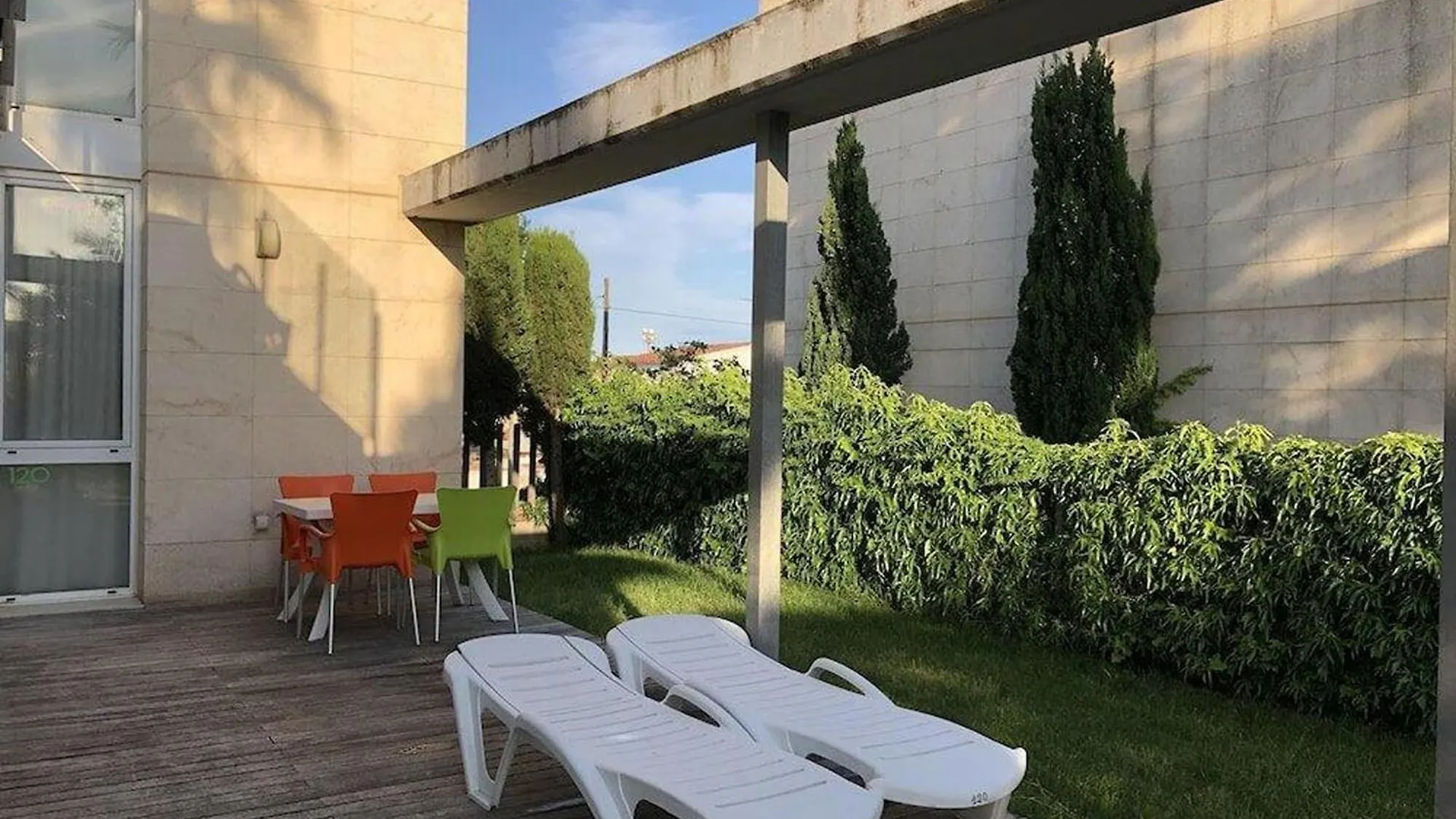 Apartment Facing The Pool L' Escala